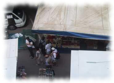 Der Markt von Radda von der Stadtmauer aus photographiert Der Markt